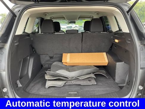 Used 2019 Ford Escape SE AWD/4WD image 22