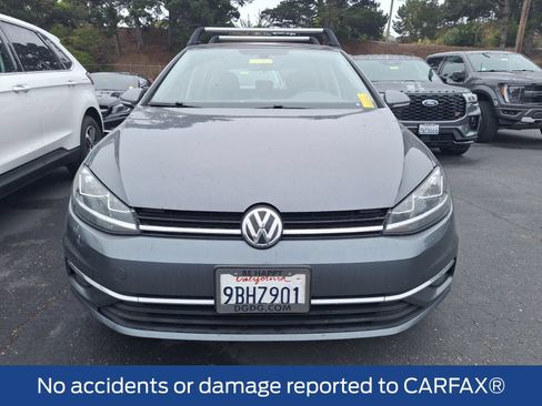 Used 2019 Volkswagen Golf SE FWD image 2