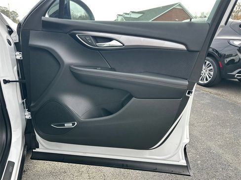 New 2025 Buick Envision Sport Touring image 15