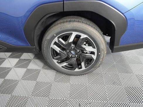 New 2025 Subaru Forester Limited image 8