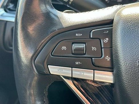 Certified 2024 Cadillac XT6 Premium Luxury w/ Technology Package FWD image 24
