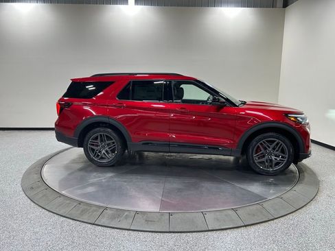 New 2026 Ford Explorer ST-Line AWD/4WD image 5
