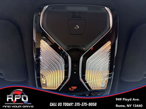 Used 2021 BMW X7 xDrive40i w/ Premium Package AWD/4WD image 19