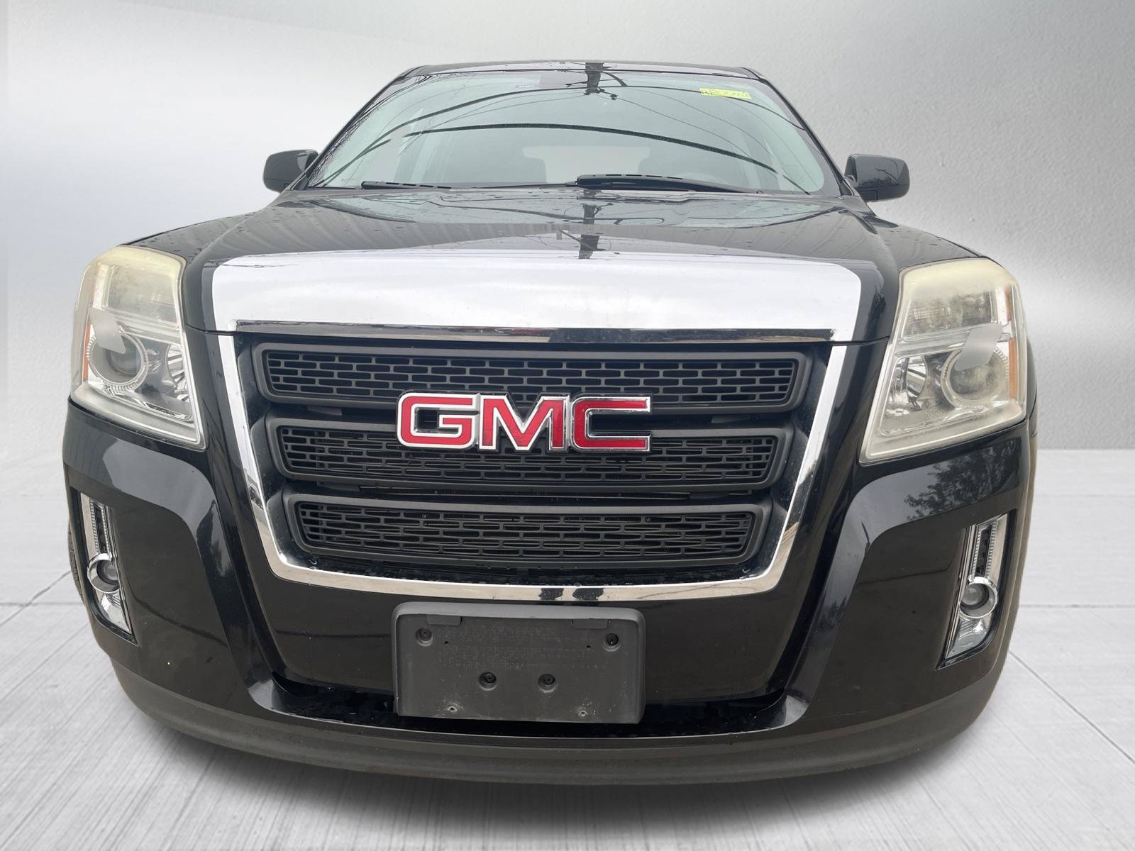 Used 2011 GMC Terrain SLE w/ Convenience Package FWD image 2