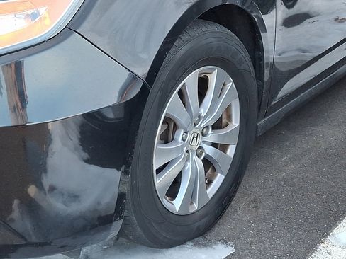 Used 2016 Honda Odyssey SE image 6