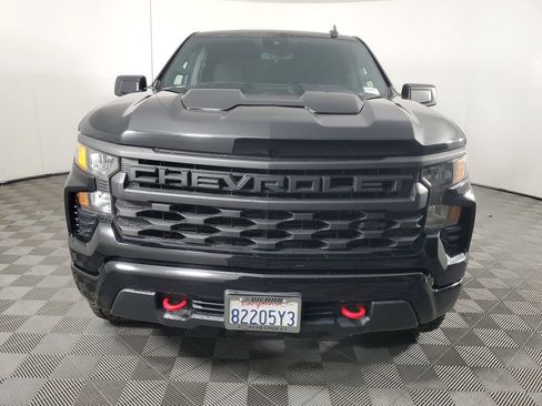 Used 2024 Chevrolet Silverado 1500 Custom Trail Boss w/ LPO, Dark Essentials Package AWD/4WD image 9
