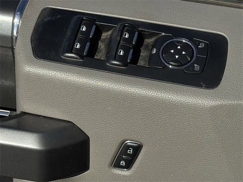 Used 2015 Ford F150 XLT w/ Equipment Group 301A Mid image 23