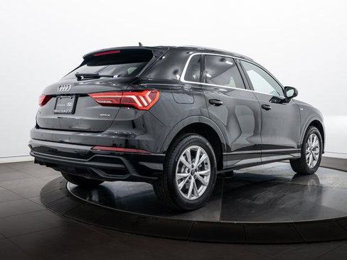Certified 2025 Audi Q3 2.0T Premium Plus w/ Premium Plus Package AWD/4WD image 4