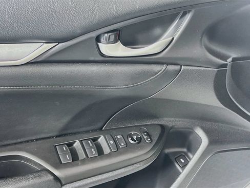 Used 2018 Honda Civic EX-L image 6