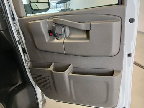 New 2026 GMC Savana 2500 Extended w/ Driver Convenience Package RWD image 14
