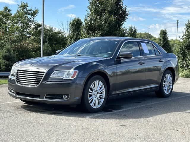 Used 2014 Chrysler 300 AWD w/ Driver Convenience Group image 1