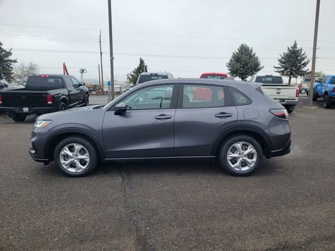 Used 2025 Honda HR-V LX image 12