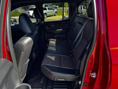 Used 2024 Honda Ridgeline Black Edition image 10