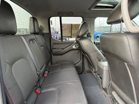 Used 2012 Nissan Frontier PRO-4X w/ Pro-4x Luxury Pkg image 11