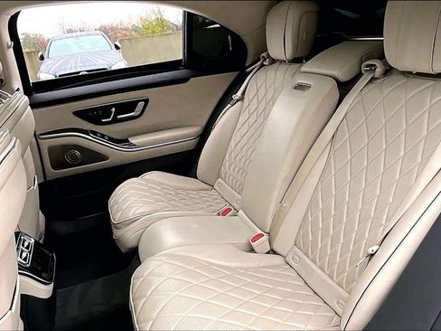 Used 2022 Mercedes-Benz S 500 4MATIC image 19