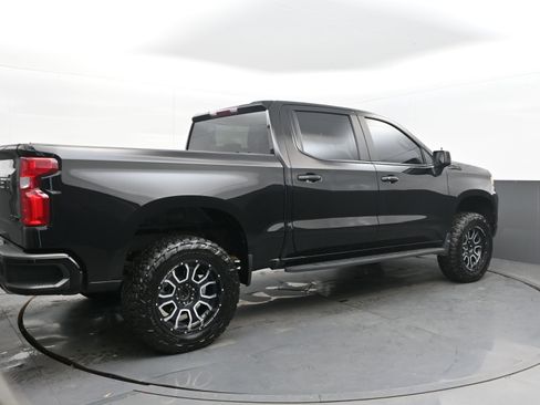 Used 2023 Chevrolet Silverado 1500 RST w/ Z71 Off-Road Package image 9