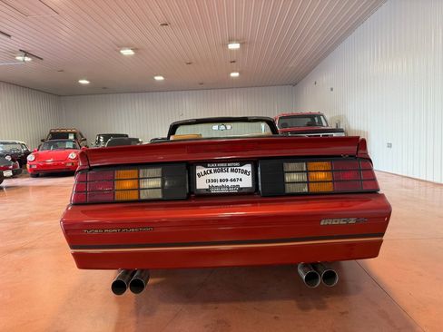 Used 1988 Chevrolet Camaro LT RWD image 10