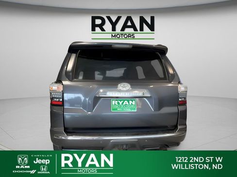 Used 2020 Toyota 4Runner Limited image 5