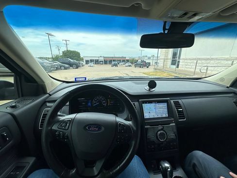 Used 2016 Ford Flex Limited w/ Equipment Group 301A FWD image 27