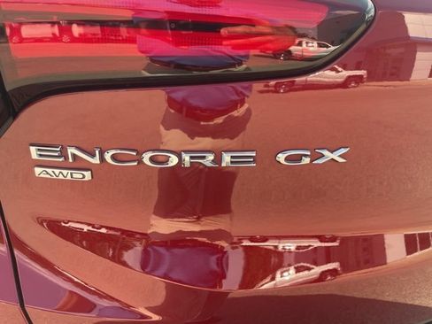 Used 2023 Buick Encore GX Preferred w/ Cold Weather Comfort Package AWD/4WD image 15
