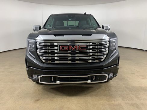 Used 2024 GMC Sierra 1500 Denali w/ Denali Reserve Package image 3