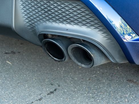 Certified 2023 Porsche Macan GTS AWD/4WD image 26