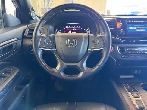 Used 2022 Honda Passport TrailSport image 14