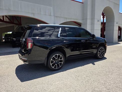 Used 2022 Chevrolet Tahoe Premier RWD image 12