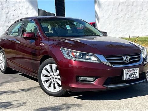 Used 2013 Honda Accord EX image 2