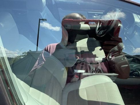 Used 2021 Honda CR-V EX-L image 22
