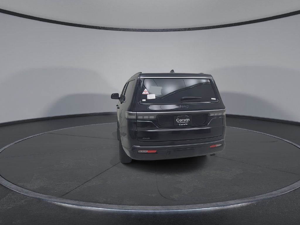 New 2026 Jeep Grand Wagoneer L 4WD w/ Premium Group I image 12