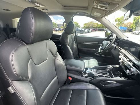 Certified 2023 Kia Telluride S w/ S Sunroof Package image 27