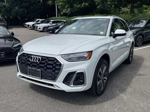 Certified 2023 Audi Q5 2.0T Premium w/ Convenience Package AWD/4WD image 8