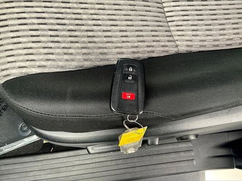 Used 2024 Toyota 4Runner SR5 image 11