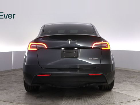 Used 2025 Tesla Model Y Performance AWD/4WD image 15