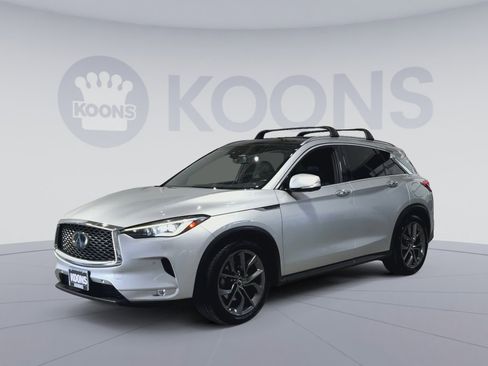 Used 2019 INFINITI QX50 Essential w/ Sensory Package AWD/4WD image 5