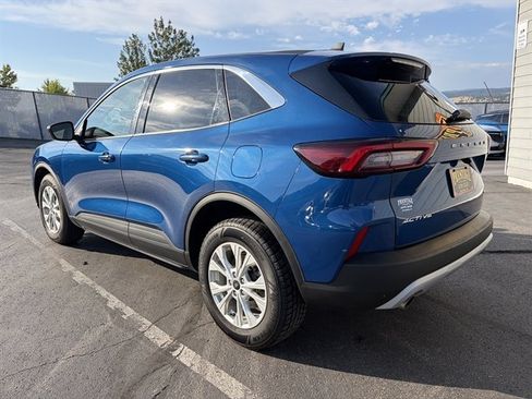 Used 2023 Ford Escape Active AWD/4WD image 8
