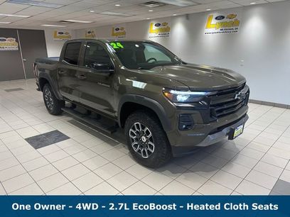 Used 2024 Chevrolet Colorado Z71 w/ Z71 Convenience Package 2