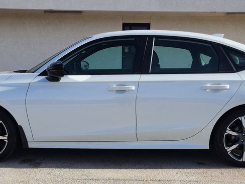 Used 2026 Honda Civic Sport Touring image 8