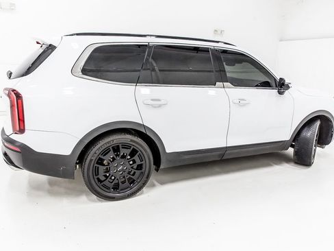 Used 2022 Kia Telluride SX w/ SX Prestige Package AWD/4WD image 7
