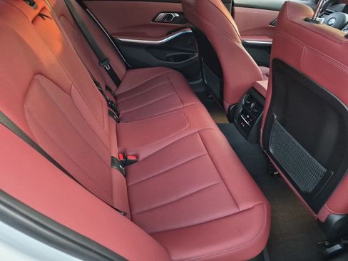 Used 2023 BMW 330i Sedan w/ M Sport Package RWD image 21