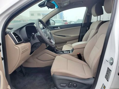 Used 2020 Hyundai Tucson Value w/ Cargo Package image 18