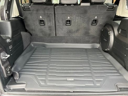 Used 2021 Jeep Wrangler Unlimited Sahara w/ Cold Weather Group image 16