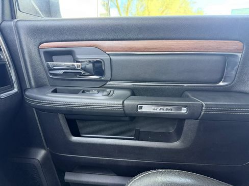 Used 2016 RAM 2500 Laramie AWD/4WD image 20