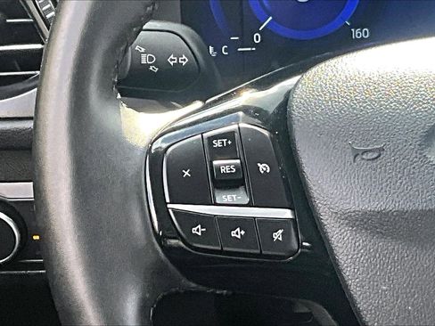 Certified 2022 Ford Escape SEL w/ Technology Package AWD/4WD image 20