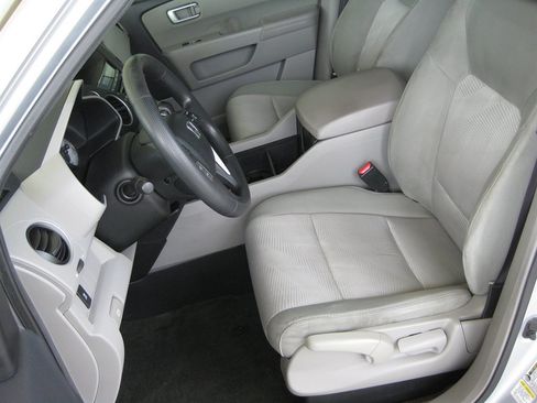Used 2014 Honda Pilot LX image 21