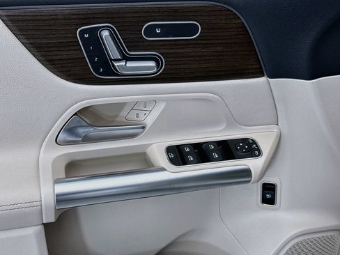 Certified 2026 Mercedes-Benz GLA 250 image 22