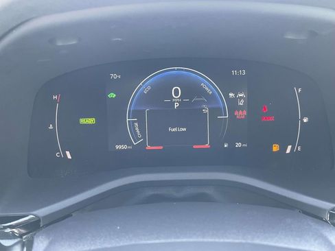 Used 2025 Toyota Camry LE image 22