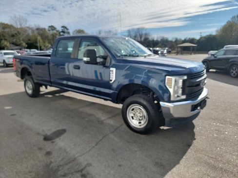 Used 2019 Ford F250 XL w/ Power Equipment Group image 6