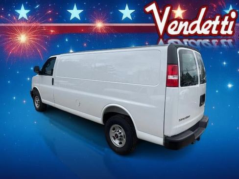 New 2026 GMC Savana 3500 Extended w/ Driver Convenience Package RWD image 7